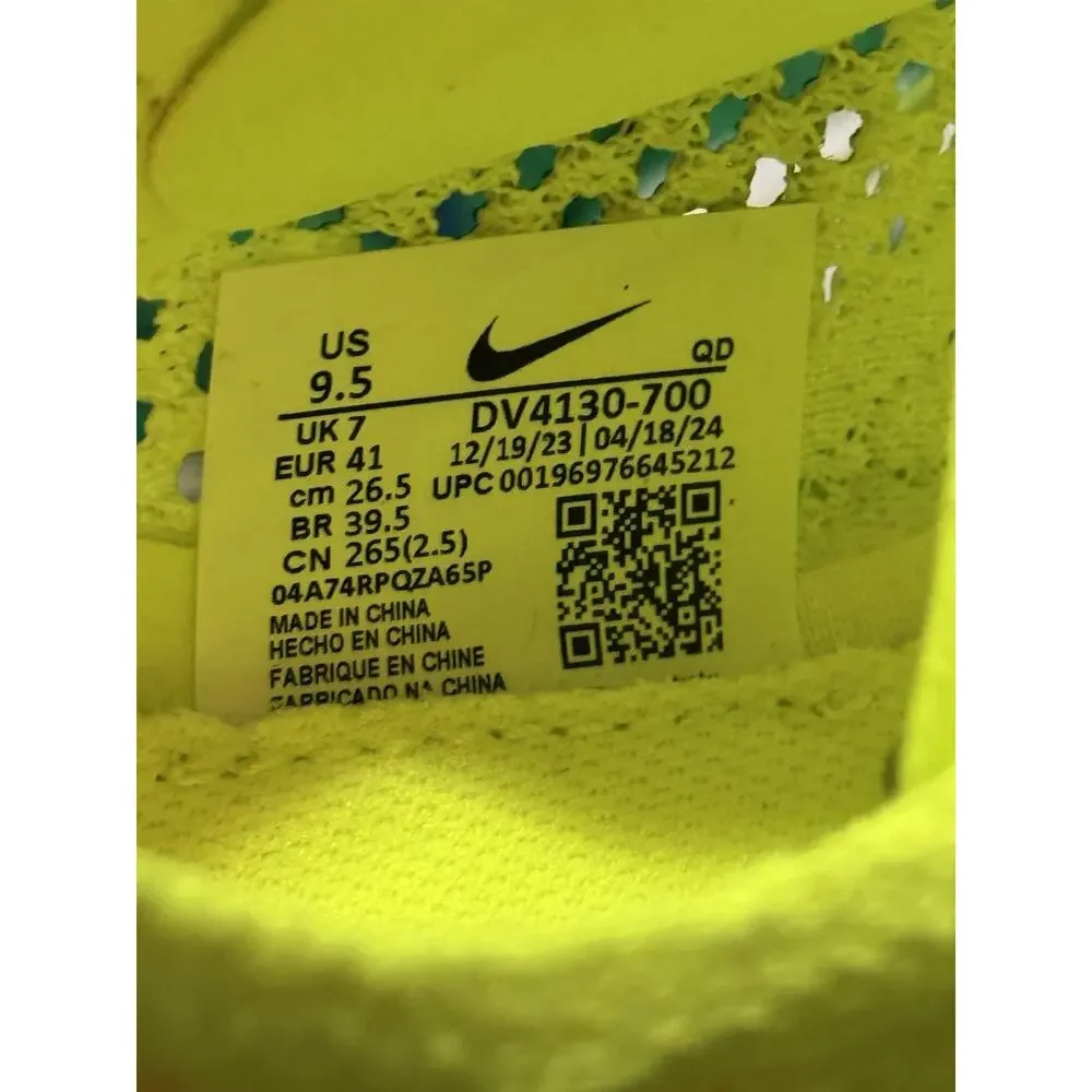 NEW Nike ZoomX Vaporfly Next% 3 Volt DV4130-700 Men's Size 8 Women's Size 9.5